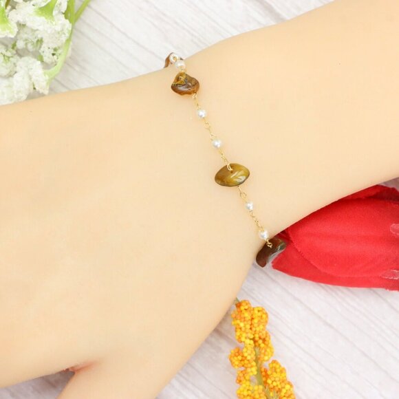 "Trendy Handmade Bracelet – A Thoughtful Gift for Girls & Women | UNVRC1668 - Picture 6 of 10